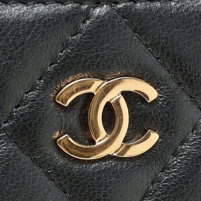 Chanel Coco Mark Card Holder in Leather from A Retro Tale, photo 3 of 5