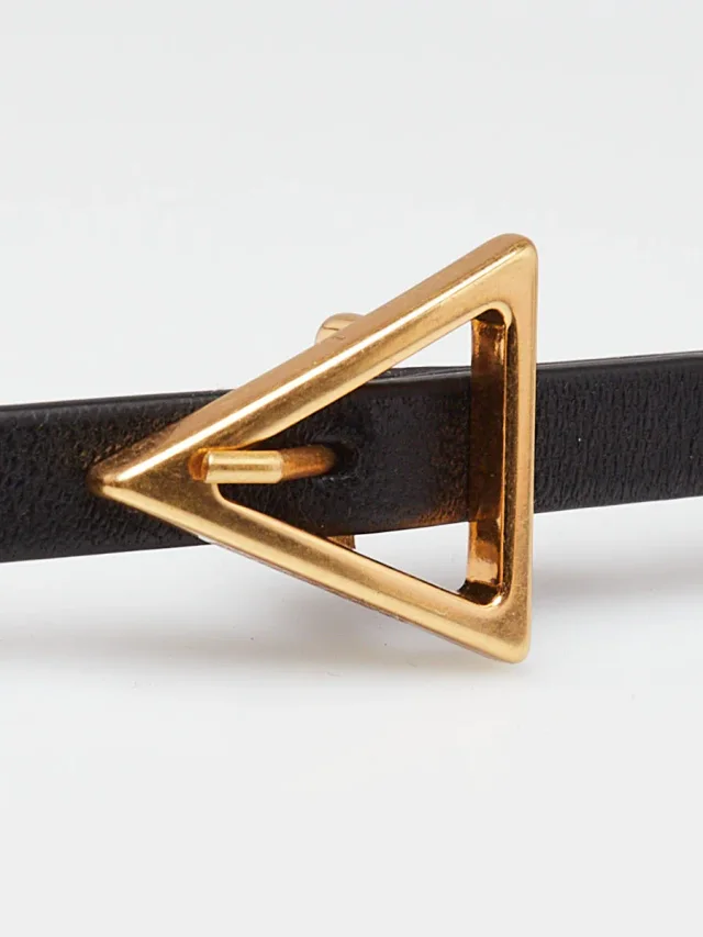 Bottega Veneta Smooth Leather Thin Wrap Belt in Black Leather from Yoogis, photo 2 of 6