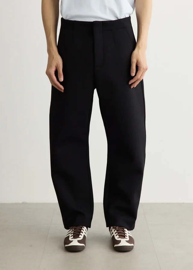 Jacquemus Le Pantalon Gardian in Black from Incu, photo 1 of 1