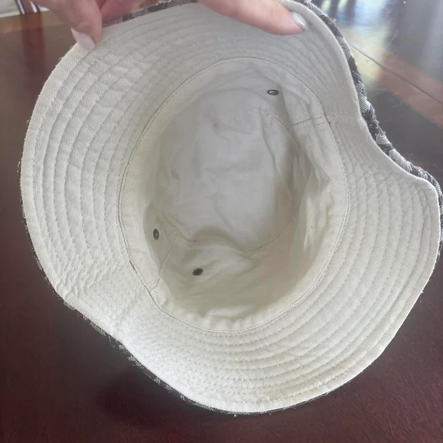 Dior Men's Bucket hats - Brown/Tan in neutral|brown|red from Depop, photo 5 of 7