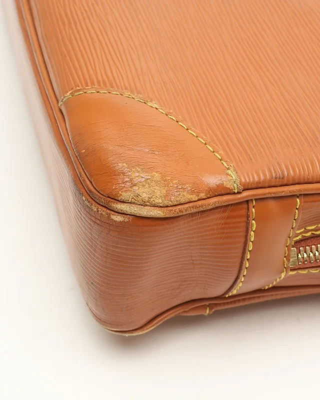 Louis Vuitton Epi Porte Document Voyage Business Bag in Leather from A Retro Tale, photo 7 of 12