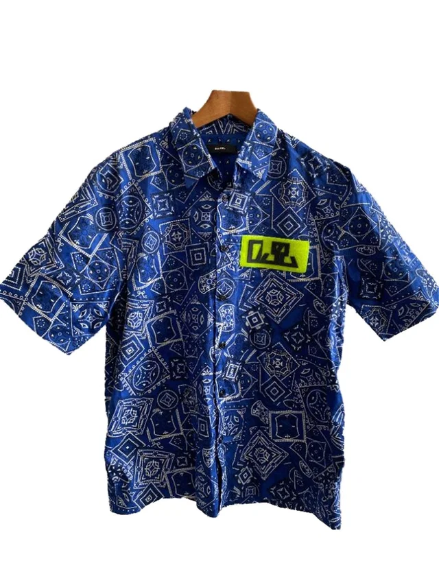 Diesel bandana print s/sleeve shirt blue/black etc Size: M in Blue Cotton from Oxfam Online Shop