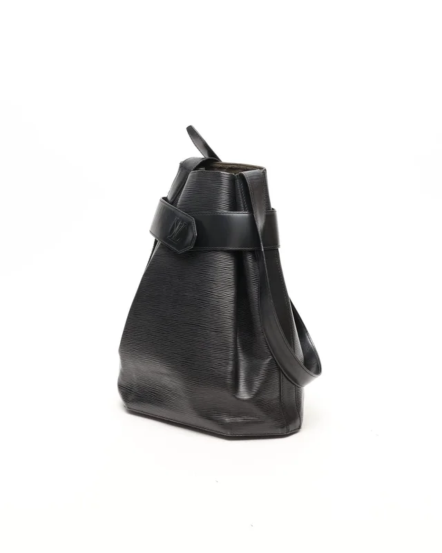 Louis Vuitton Epi Sac d'Epaule GM Shoulder Bag from A Retro Tale, photo 2 of 11