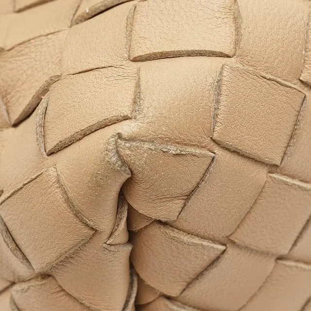 Bottega Veneta Intrecciato Olimpia Bag in Woven leather from A Retro Tale, photo 6 of 9