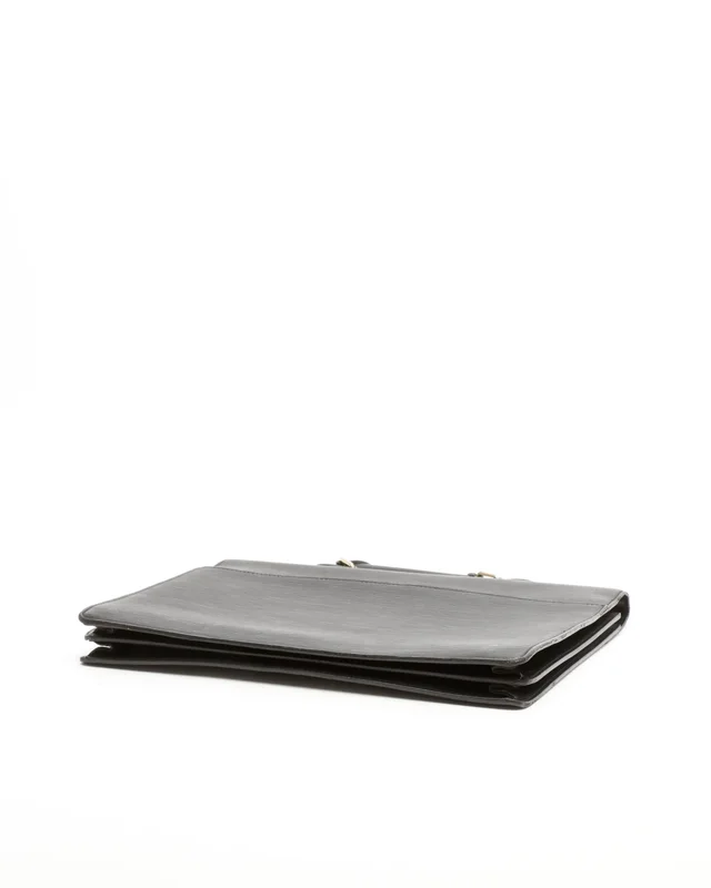 Louis Vuitton Epi Serviette Ambassador Business Bag in Leather from A Retro Tale, photo 4 of 11