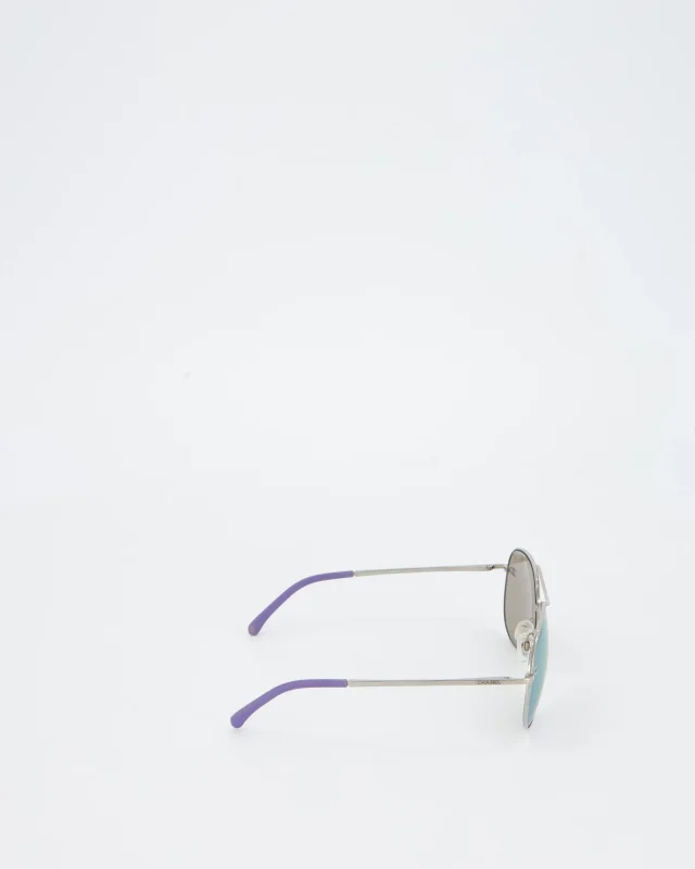 Chanel Silver and Purple Pilot CH4189TQ Sunglasses with CC Logo Detail in Purple from Sellier, photo 3 of 7