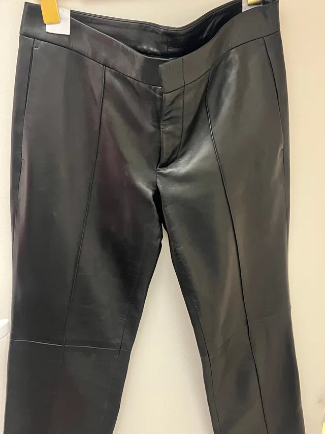 Gucci leather pants in Leather from Luxury Promise