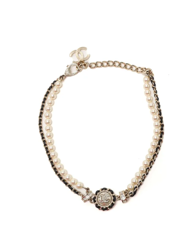 Chanel Coco Mark Pearls Choker in Leather from A Retro Tale, photo 3 of 4