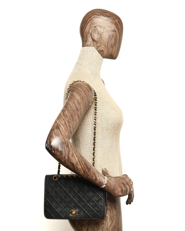 Chanel Classic Full Flap Bag in Leather from A Retro Tale, photo 9 of 9
