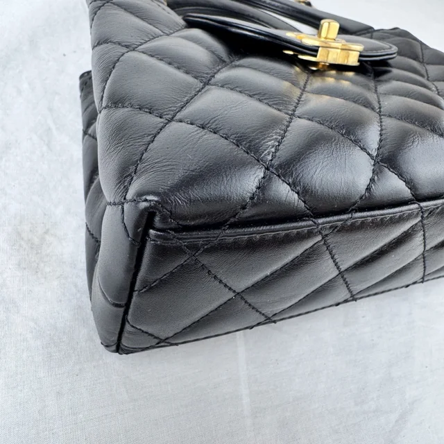 Chanel Mini Kelly Bag in Metal, quilted calfskin, Shiny leather from Reowned, photo 7 of 9