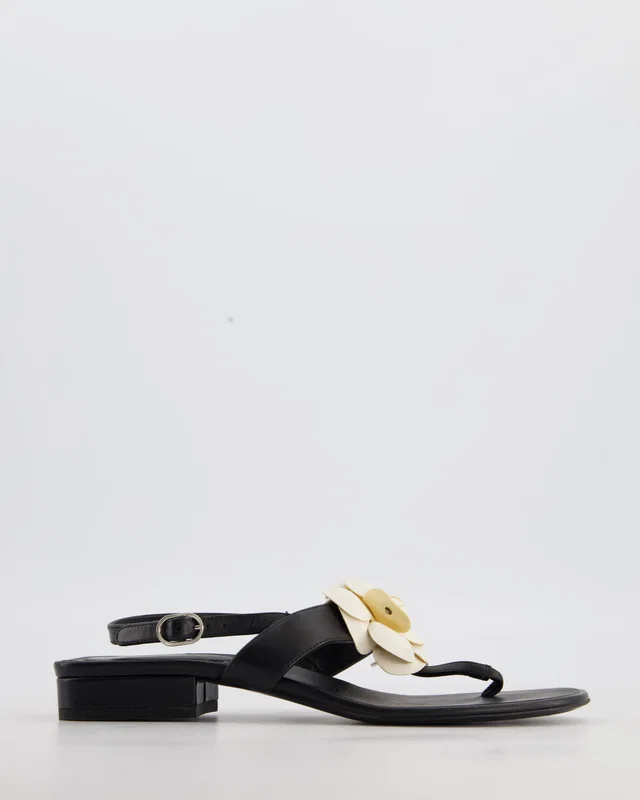 Chanel Black with Cream Camellia Detail Flat Leather Sandal Size EU 38.5C in Black Leather from Sellier