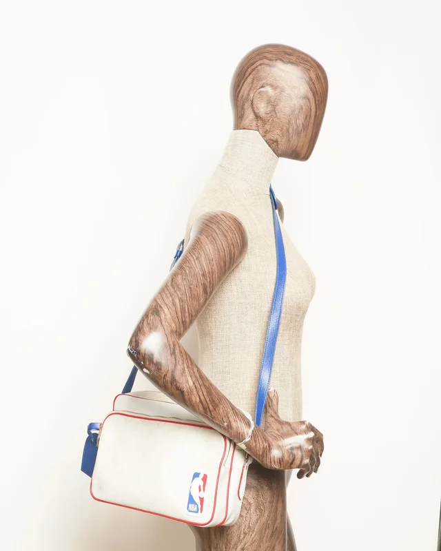 Louis Vuitton x NBA Monogram Nil Messenger Antarctica Bag in Coated canvas from A Retro Tale, photo 11 of 11