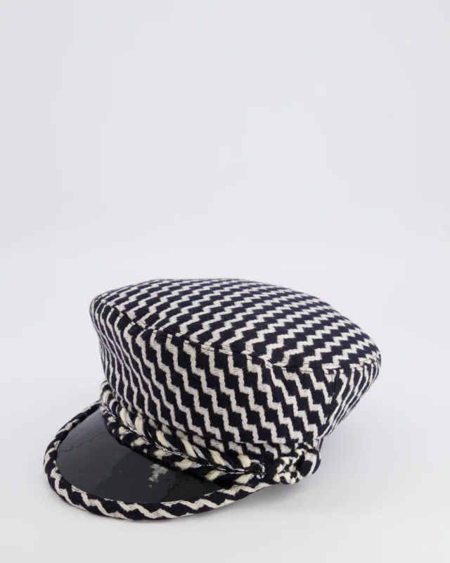 Chanel Black and White Wool Casket Hat with Vinyl Brim and Black CC Logo Detail Size M in Black Wool from Sellier, photo 3 of 10