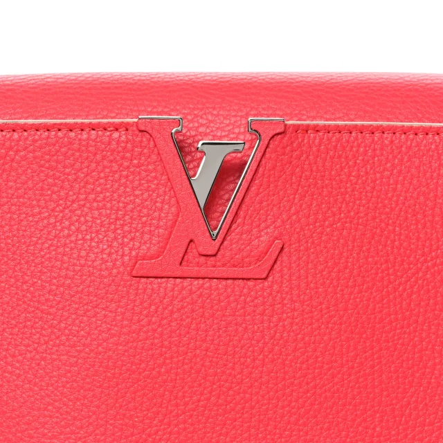 Louis Vuitton Taurillon Capucines MM Litchi Galet in Leather from FASHIONPHILE, photo 7 of 9