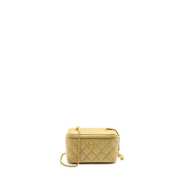 Chanel Coco Letter Long Vanity in Green Lambskin from EMIER