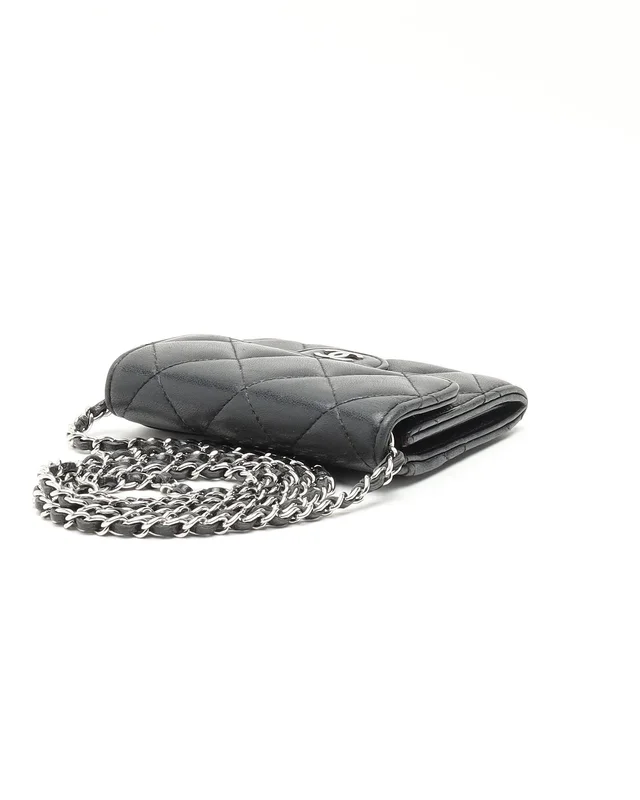 Chanel Quilted Flap Card Holder On Chain Bag in Leather from A Retro Tale, photo 5 of 7