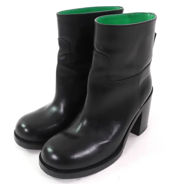 Bottega Veneta Cavallo Leather Boots in Leather from LuxUness