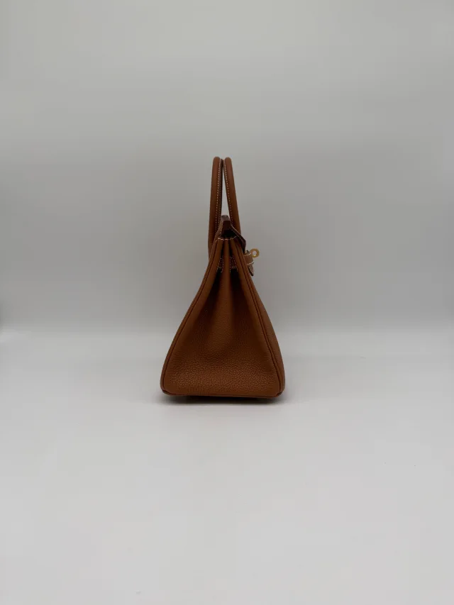 Hermès Birkin 25 Gold Togo Gold Hardware in Gold Togo leather from Luxury Promise, photo 5 of 11