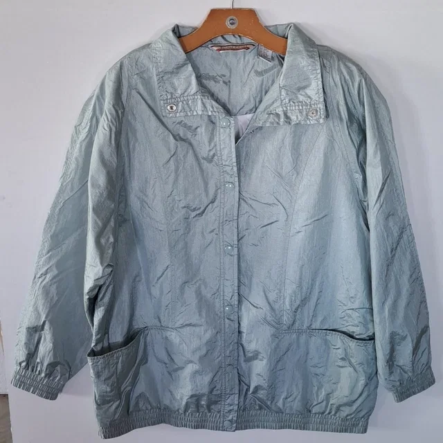 Tudor Vintage Classic Lightweight Nylon Windbreaker Jacket Snap Front in green|blue Nylon from Poshmark