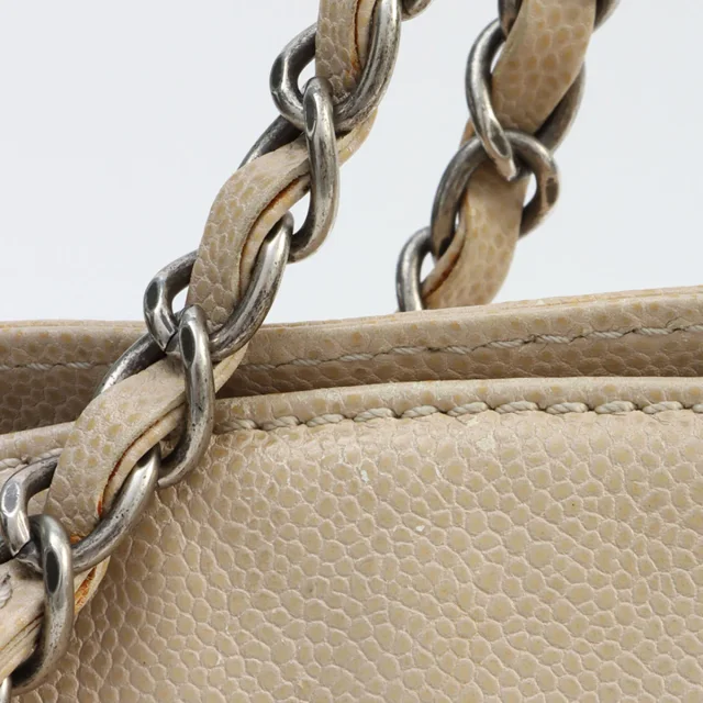 Chanel 2009-era Caviar Skin CC Mark Stitch Chain Tote Bag in Light Beige in Beige Caviar leather from VINTAGE QOO TOKYO, photo 15 of 15