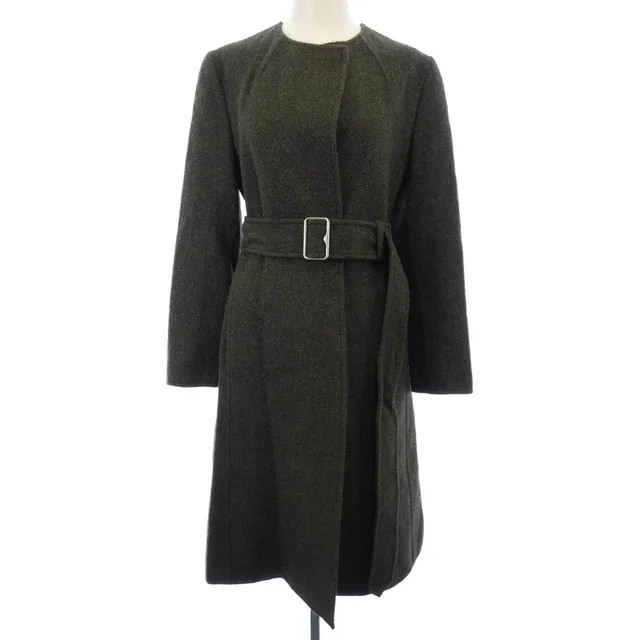 Burberry Trench Coat from LuxUness