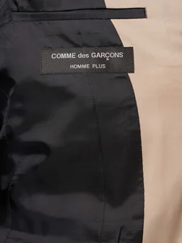 Comme des Garçons Homme Plus Short Double-Breasted Jacket in 100% Wool, photo 7 of 8 from LUISAVIAROMA
