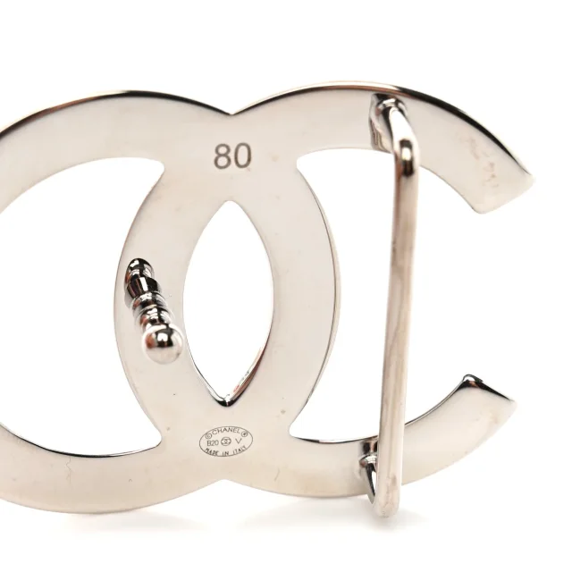 Chanel CC Reversible Belt 80 32 Black White in Black Calfskin from FASHIONPHILE, photo 6 of 7