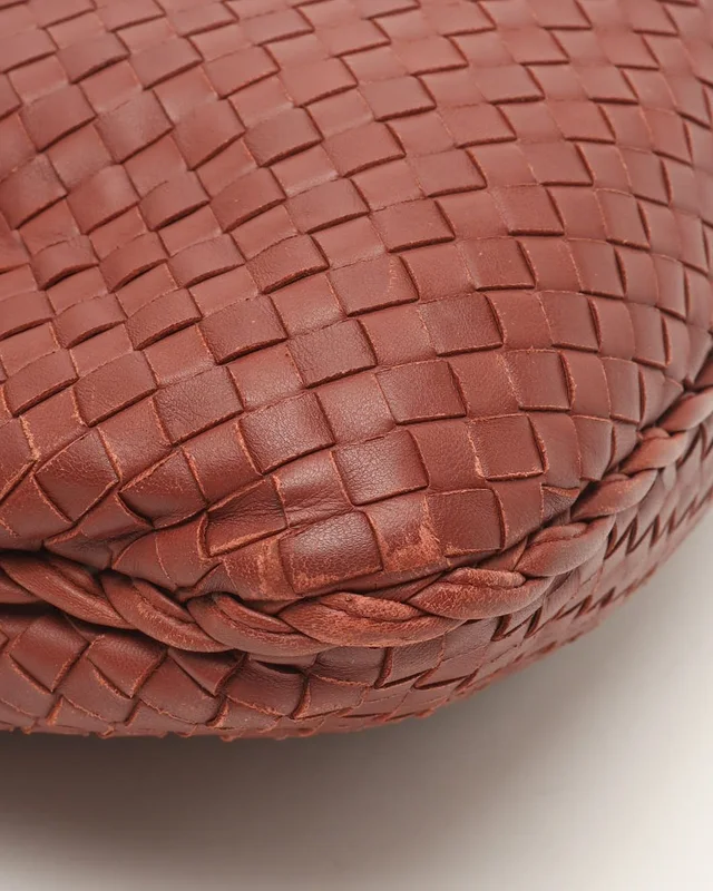 Bottega Veneta Large Intrecciato Hobo Bag in Woven leather from A Retro Tale, photo 6 of 10