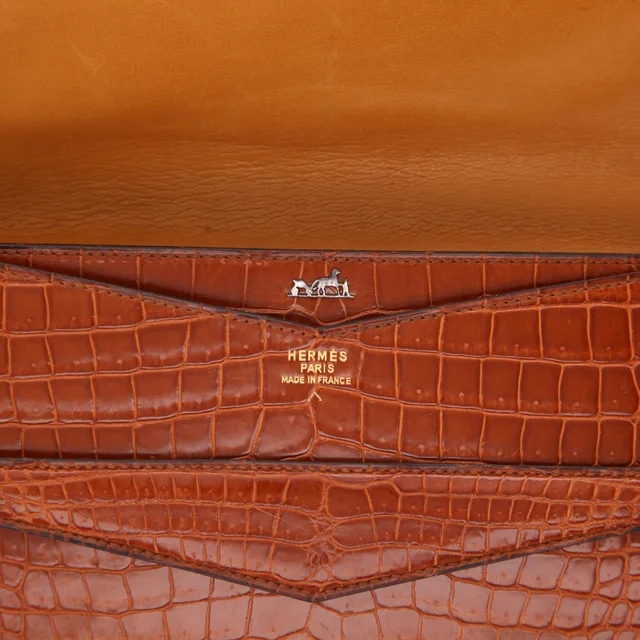 Hermès Faco clutch bag in Brown Crocodile from Collector Square, photo 3 of 4