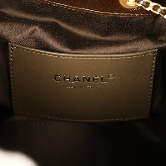 Chanel Small 25 Hobo Bag Khaki Shiny Aged Crumpled Calfskin Antique Gold Hardware in Green Calfskin from Madison Avenue Couture, photo 9 of 9
