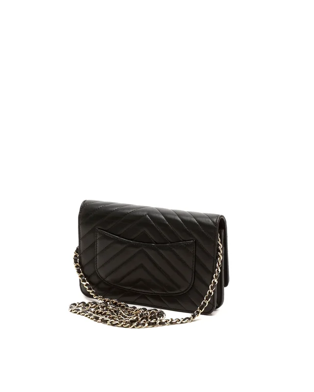 Chanel Chevron Wallet On Chain Bag in Leather from A Retro Tale, photo 3 of 9