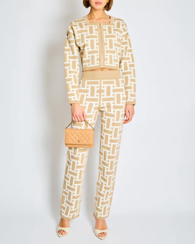 Hermès SS/24 Taupe and White Mosaique Print Knit Cardigan and Trousers Set FR 34 Size UK 6 in Taupe Silk from Sellier