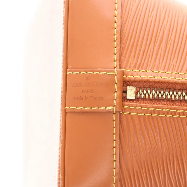 Louis Vuitton Alma medium handbag in Brown Leather from Collector Square, photo 3 of 4