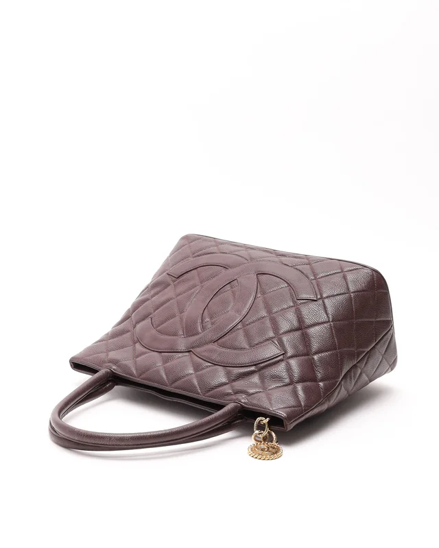 Chanel CC Medallion Bag in Caviar leather from A Retro Tale, photo 5 of 9