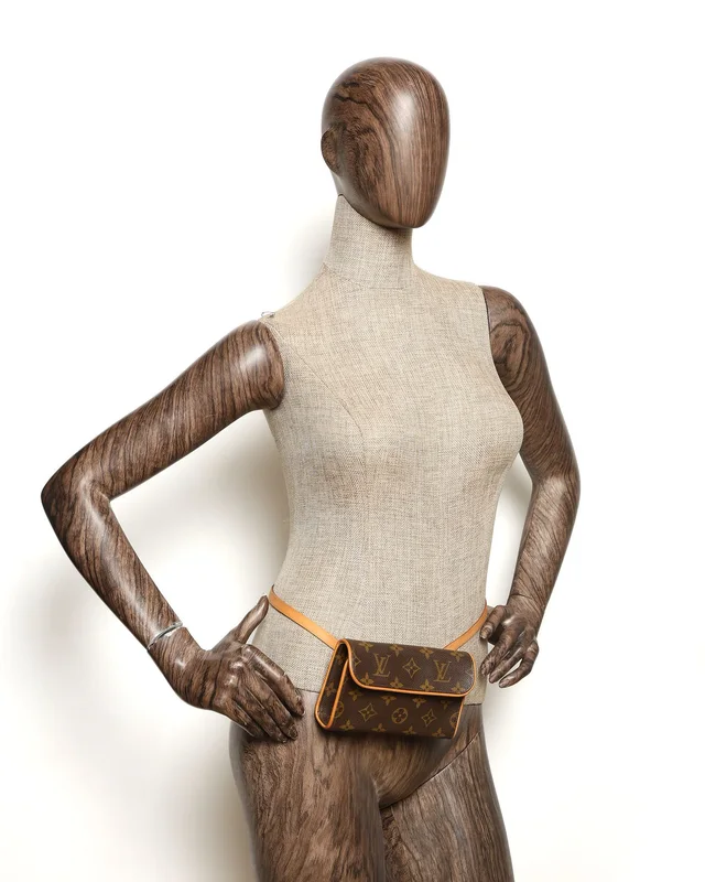 Louis Vuitton Monogram Pochette Florentine Belt Bag in Denim from A Retro Tale, photo 9 of 9