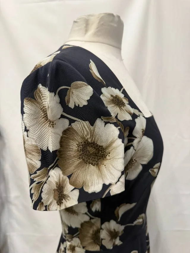 Dolce & Gabbana Mix Rose Print Midi Dress Black Size: 12 in Black Silk from Oxfam Online Shop, photo 2 of 2