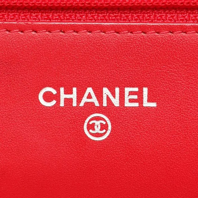 Chanel Caviar Wallet on Chain Bag in Caviar leather from A Retro Tale, photo 8 of 10