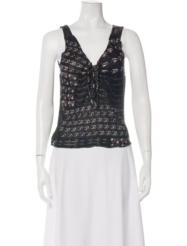Chanel Vintage 2006 Top in white from The RealReal