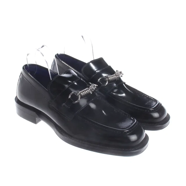 Burberry Loafers EUR 43 Schwarz in Schwarz from Buddy And Selly