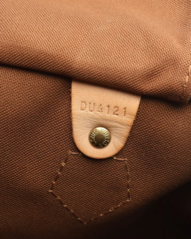 Louis Vuitton Monogram Speedy Bandoulière 35 Bag in Coated canvas from A Retro Tale, photo 7 of 9