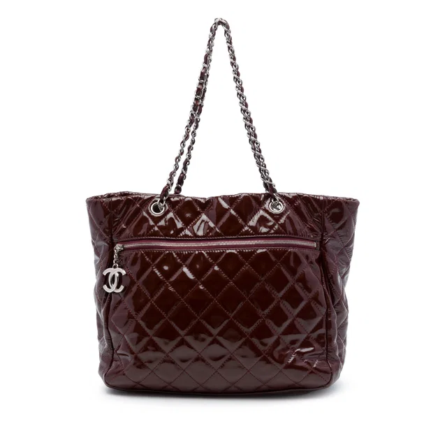 Red Chanel Quilted Patent Chic and Glitter Ligne Tote in Red Patent leather from Designer Revival