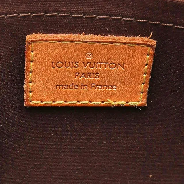Louis Vuitton Monogram Vernis Rosewood Avenue Bag in Leather from A Retro Tale, photo 7 of 9
