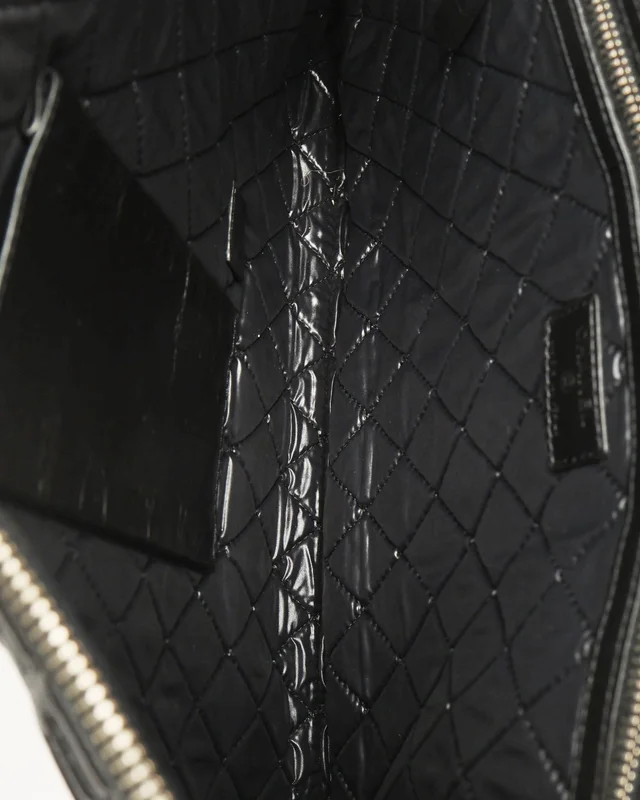 Chanel Feministe Mais Feminine Clutch Bag in Leather from A Retro Tale, photo 4 of 6