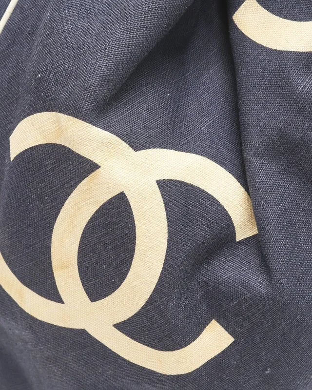 Chanel CC Drawstring Bucket Bag in Canvas from A Retro Tale, photo 7 of 13