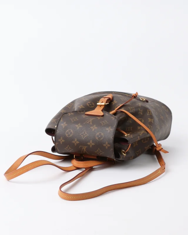 Louis Vuitton Monogram New Montsouris MM Backpack in Coated canvas from A Retro Tale, photo 5 of 8