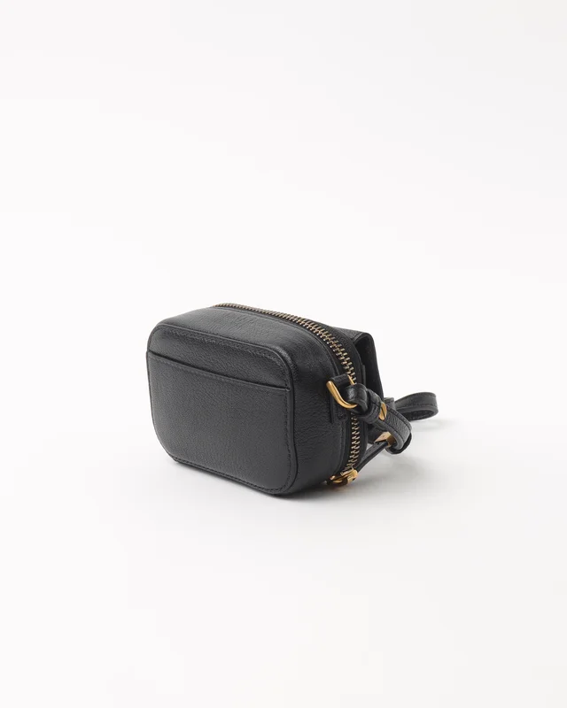 Dior Mini Saddle Strap Pouch in Leather from A Retro Tale, photo 4 of 5