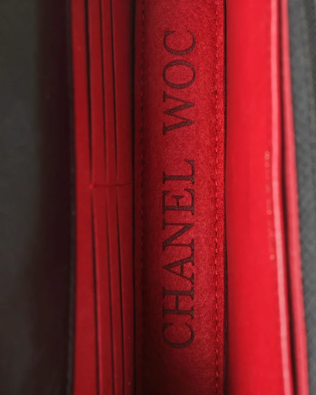 Chanel Pearl Crown Wallet On Chain Bag in Leather from A Retro Tale, photo 8 of 10