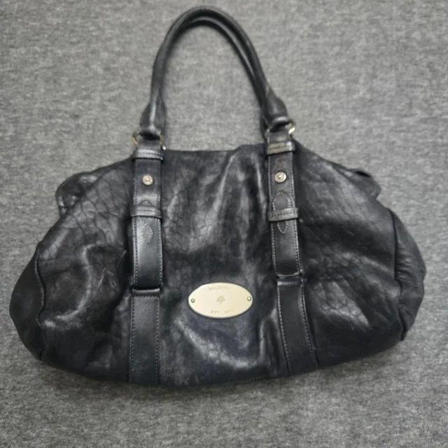 Mulberry Women's Shoulder bags - Black in black from Depop, photo 1 of 1
