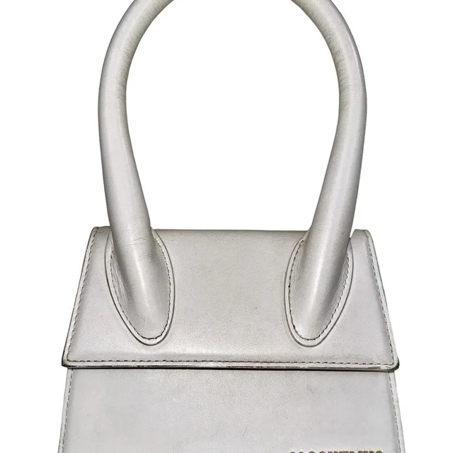 Jacquemus Women's Crossbody bags - White in white from Depop, photo 1 of 1