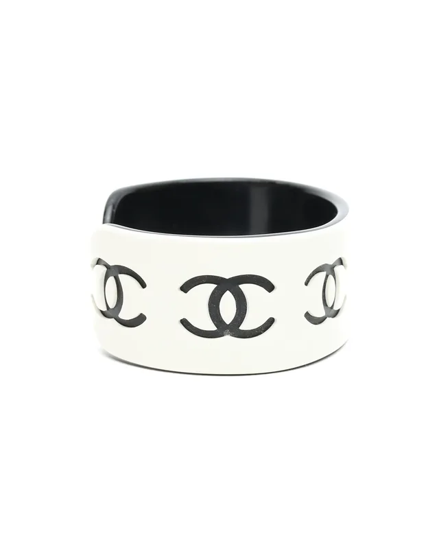 Chanel Coco Mark Cuff Bracelet in Resin from A Retro Tale, photo 4 of 6
